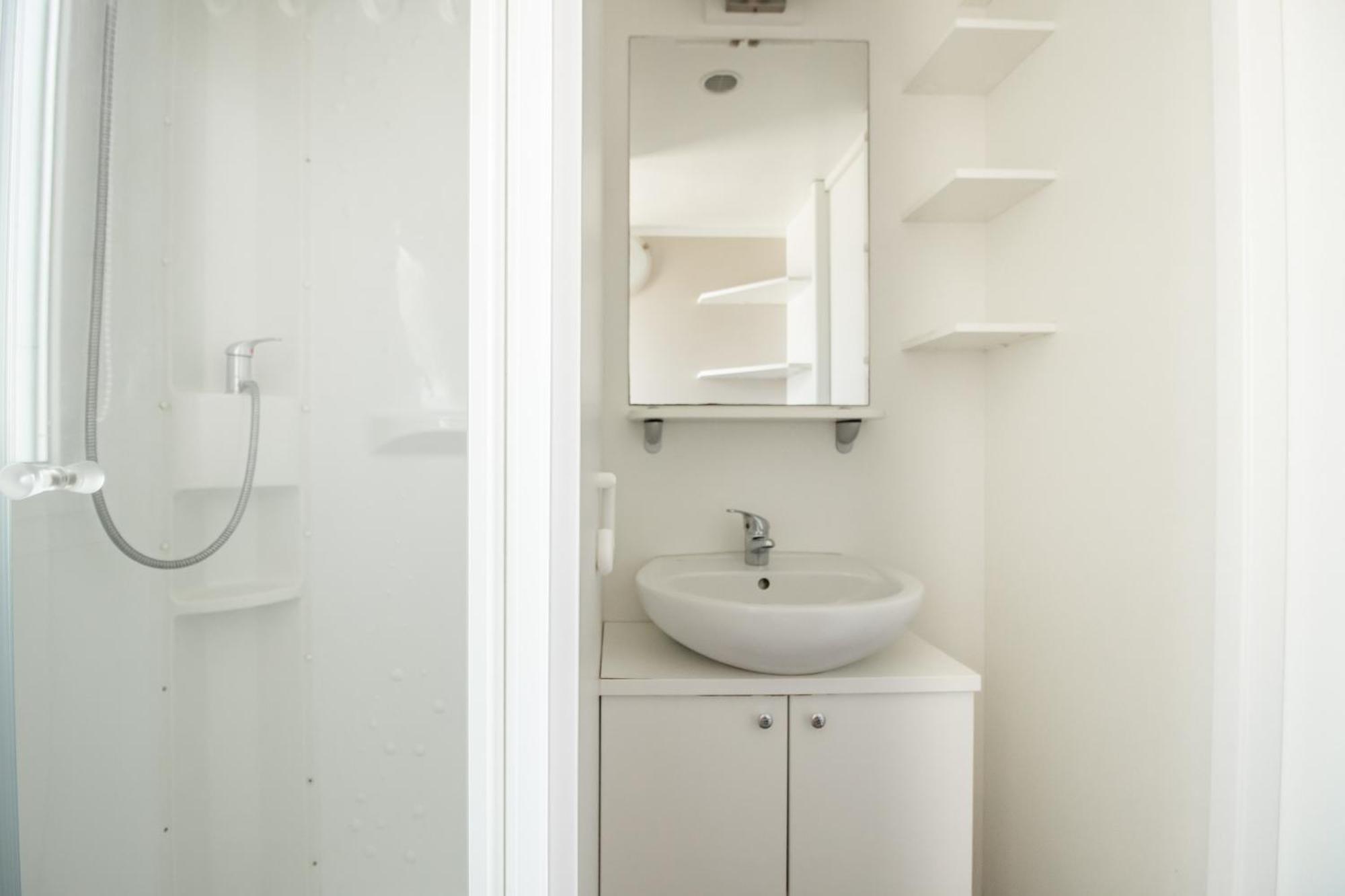 Easyatent Mobile Home Lanterna Pokoj fotografie